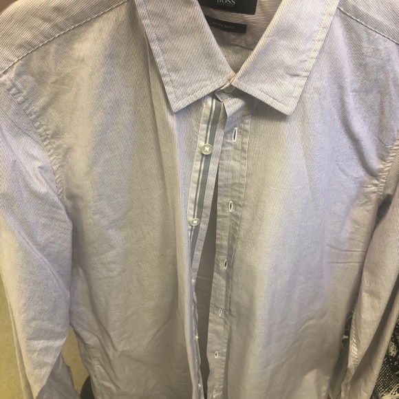 Boss button down - Picture 3 of 3